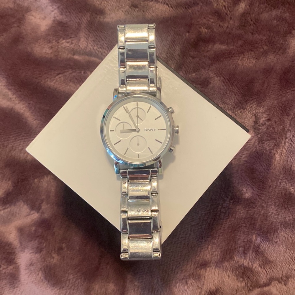 DKNY WOMENS WATCH